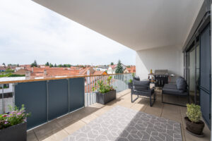 Luxusní apartmán s terasou v ubytování u Brna